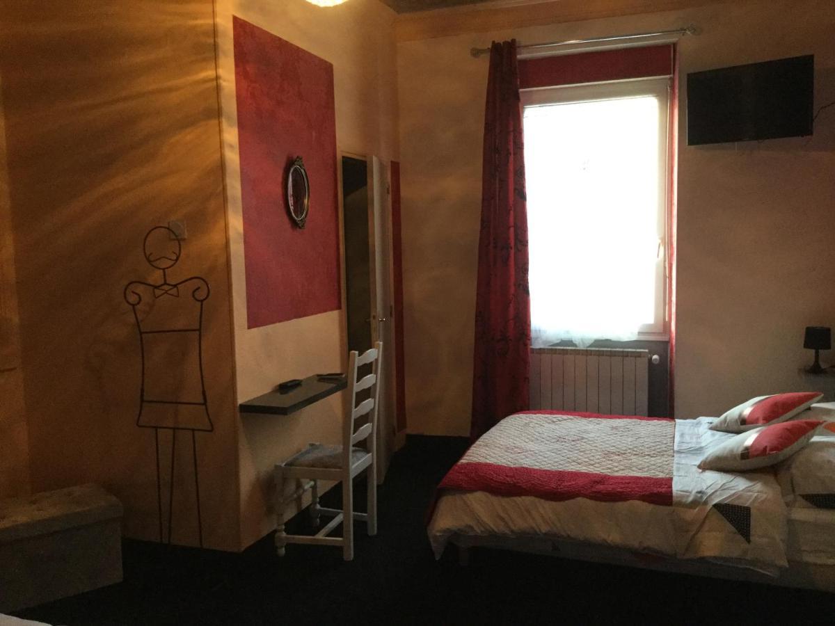 Hotel Le Kamelia 萨莱 外观 照片